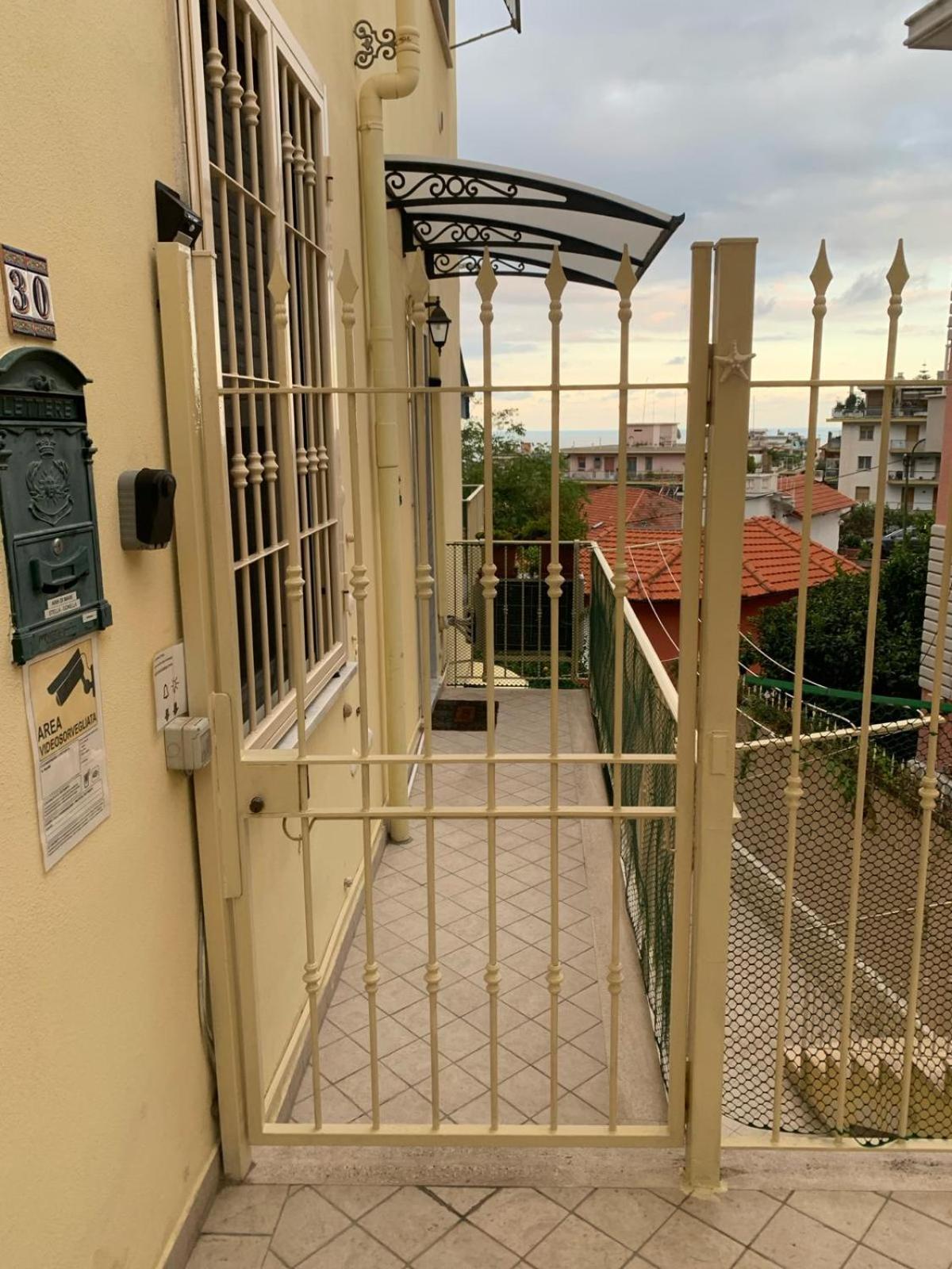 Appartement Aria Di Mare San Remo